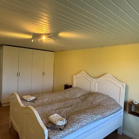 Cozy, Newly Renovated Near Romo Casa de Férias *